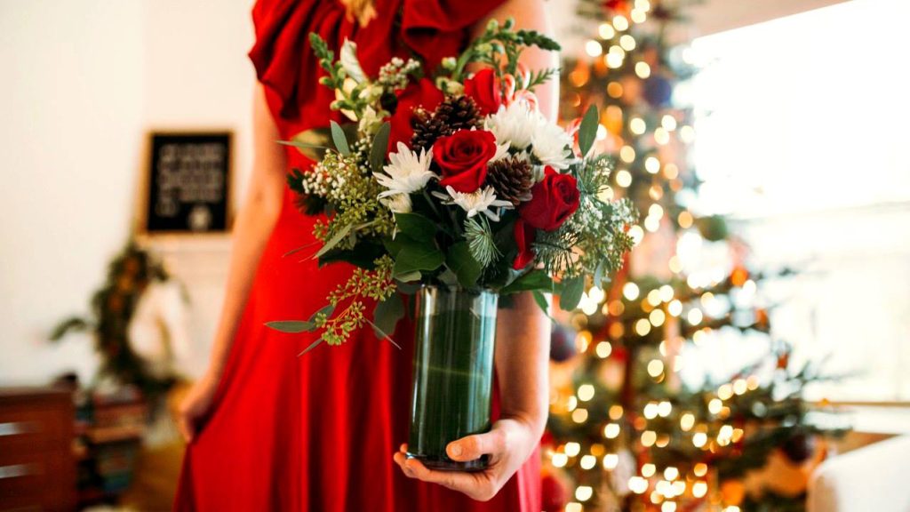 Windflower Florist is your #1 go-to for Christmas flowers in Singapore.
